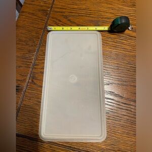 Rectangular Tupperware vintage lid